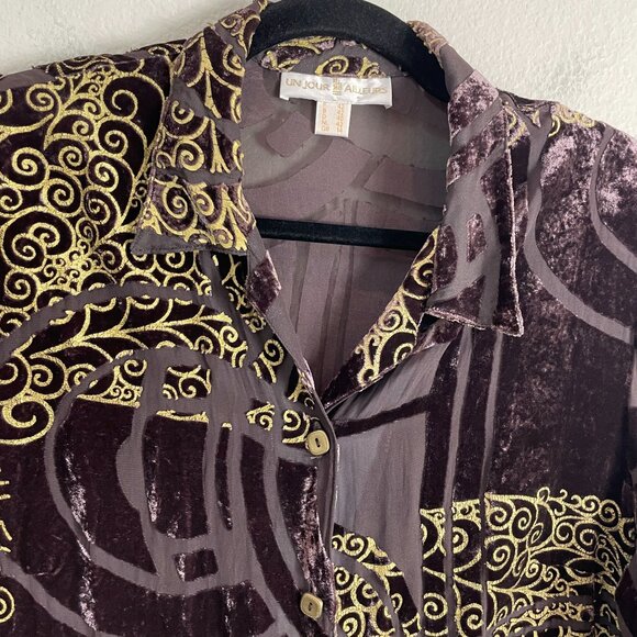 Un Jour Ailleurs Womens 10 Button Up Velvet Burnout Shirt Tunic Top Purple Gold - Picture 8 of 13